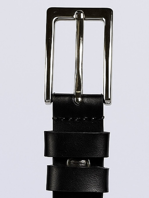 کمربند چرم گاومیشی دستدوز مشکی با سگک فلزی محکم