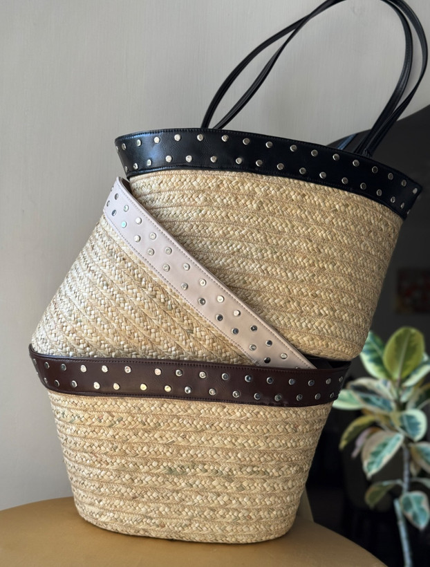 کیف حصیری بزرگ دسته چرمی مشکی طرح منگو - نمای پشت